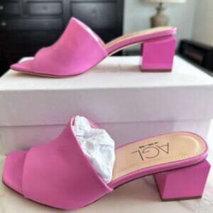 AGL Temptation Angie Block Heel EU38 $450